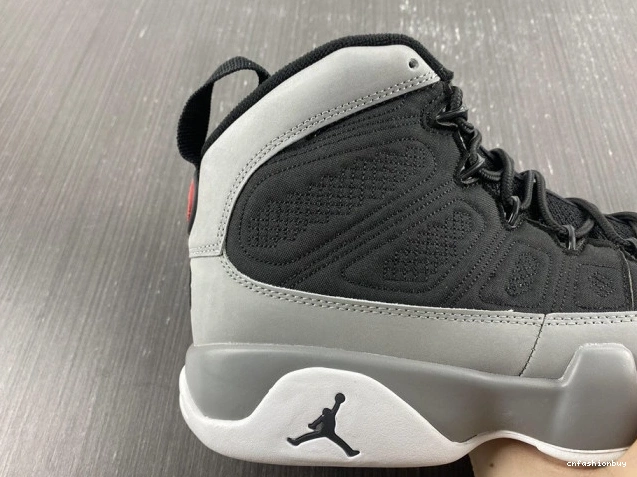9 Retro Particle CT8019-060 Grey Jordan 1017